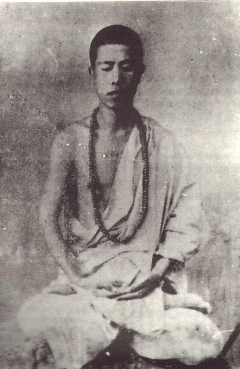 Master Hua in meditation, early period, Manchuria